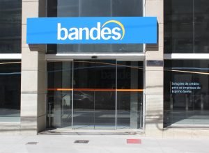 Bandes-2-scaled.jpg