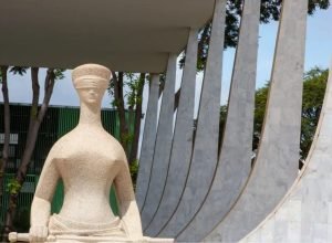 Estatua-Justica-STF.jpg