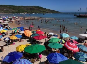 Imagens-aereas-da-Praia-do-Morro-em-Guarapari-25-scaled.jpg