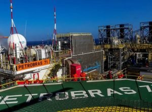 Plataforma-petrobras-petroleo.jpg
