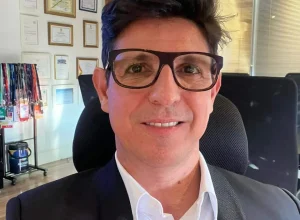 sbVmEGrI-Andre-Dias-foto
